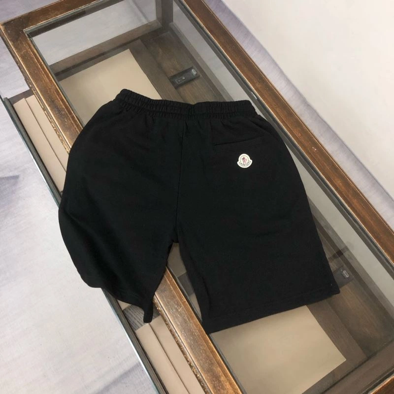 Moncler Short Pants WellDesigned 143235