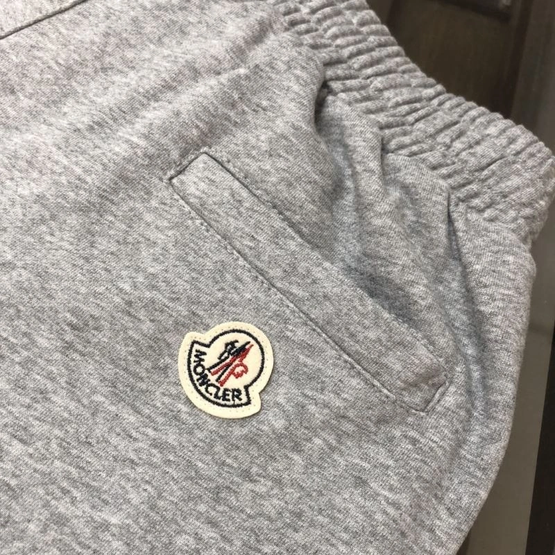 Durable Moncler Short Pants 143217