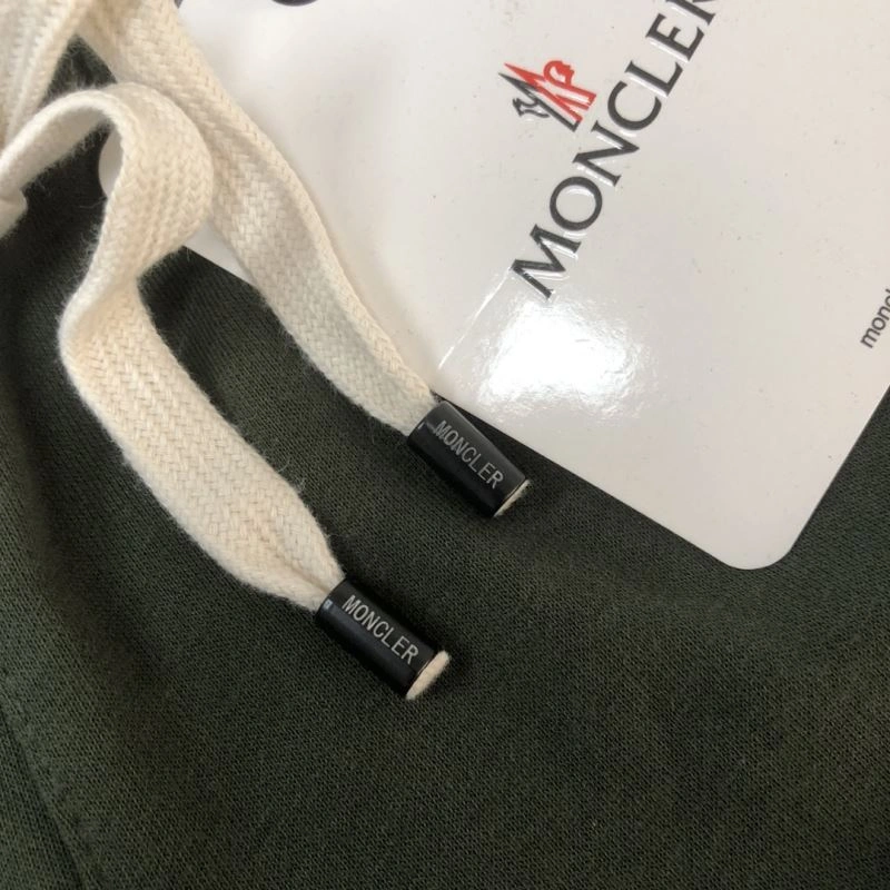 Moncler Short Pants Cozy 143219