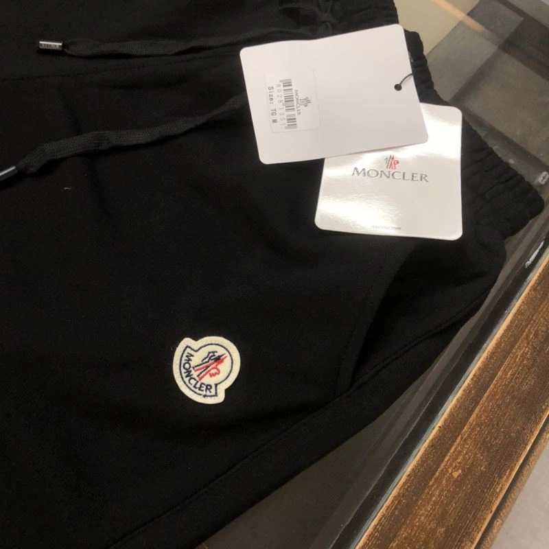 Moncler Short Pants WeatherProof 143223