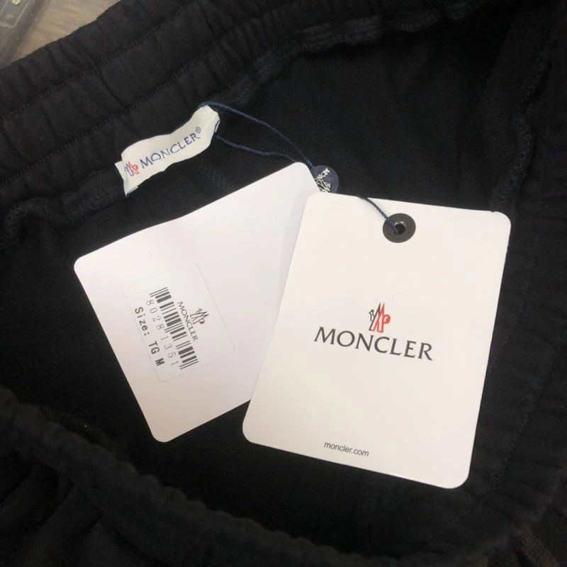 Moncler Short Pants WeatherProof 143223