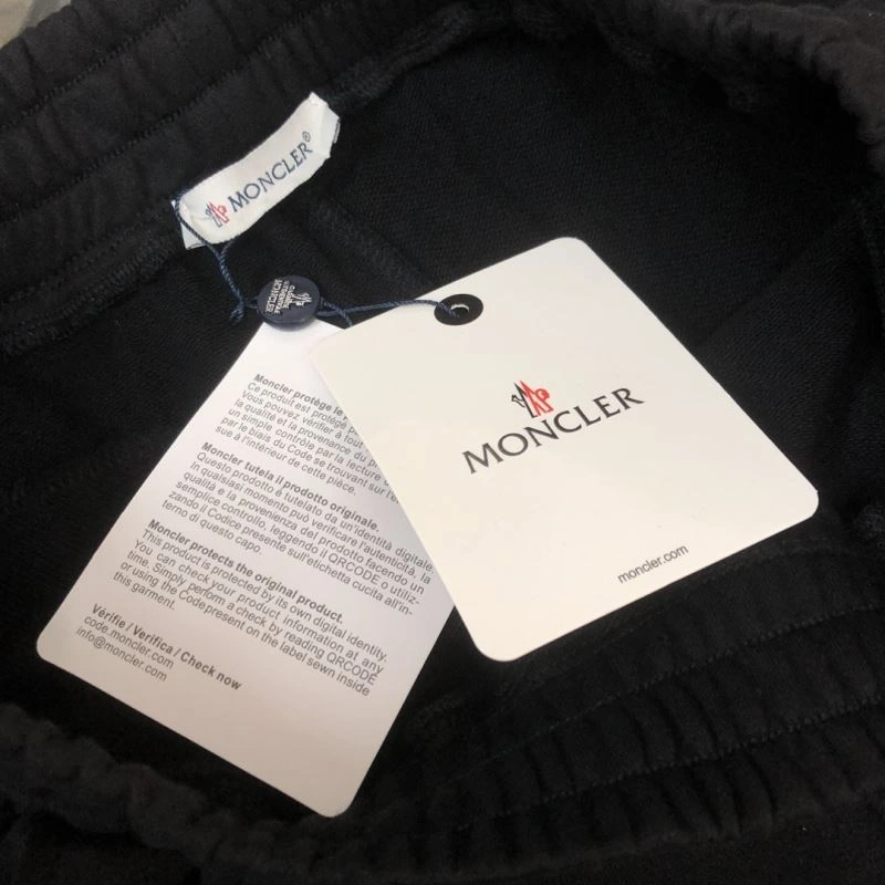 Stretchable Moncler Short Pants 143211