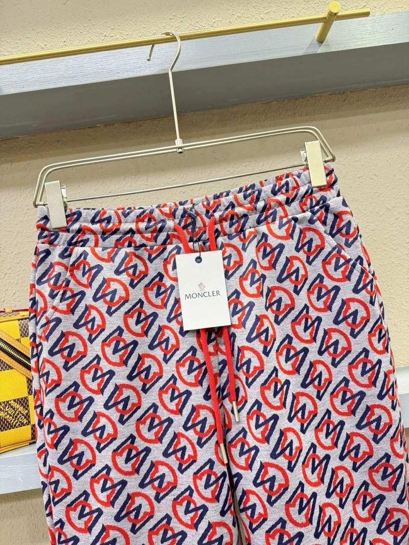 Moncler Short Pants Bold 142378