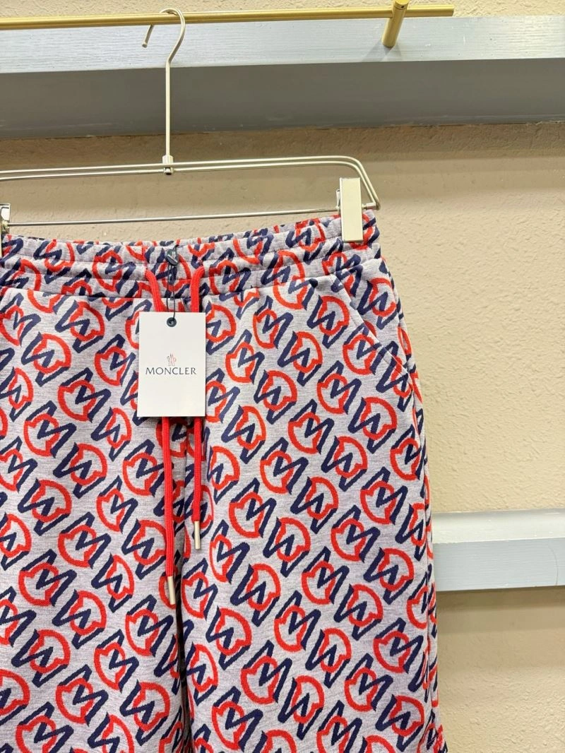 Moncler Short Pants Bold 142378