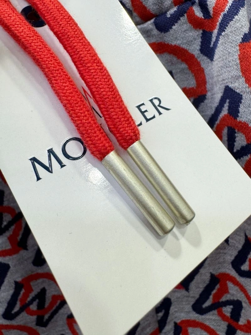 Moncler Short Pants Bold 142378