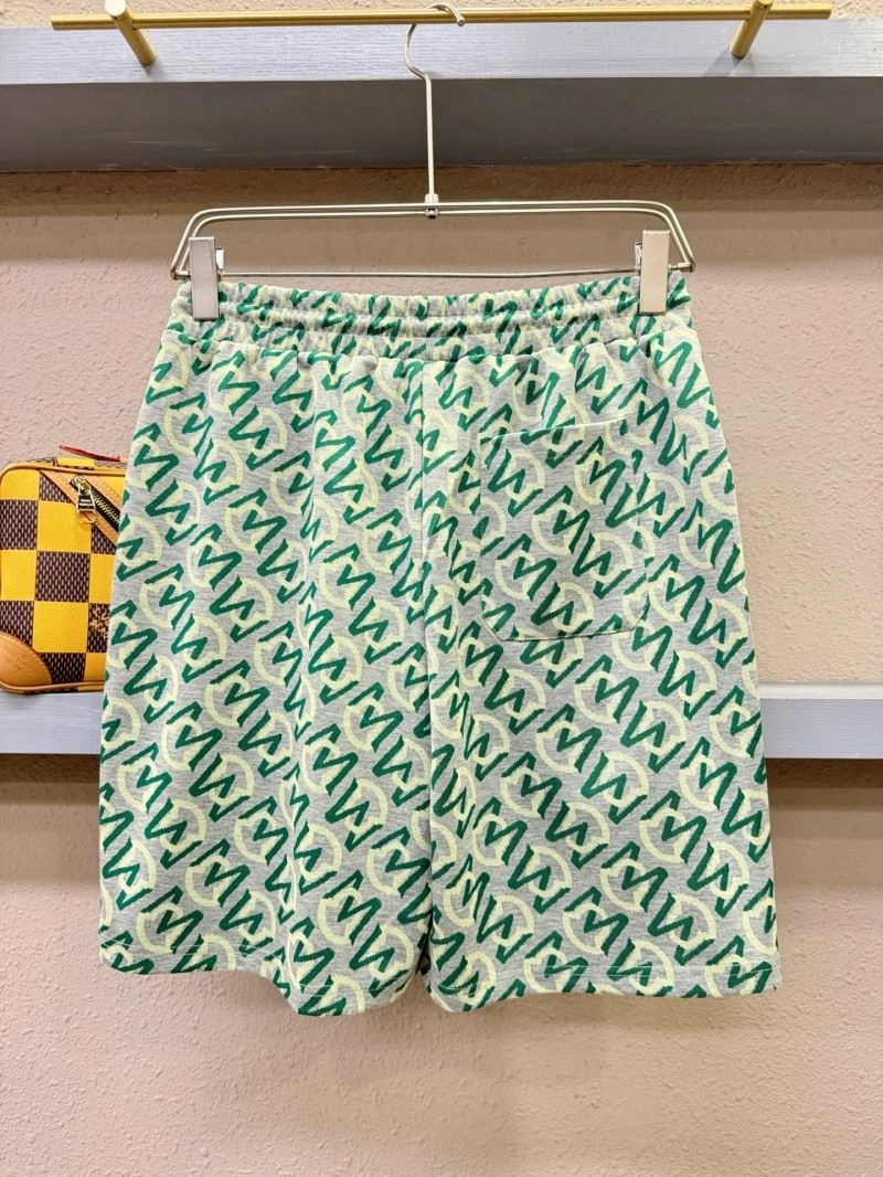 MultiPurpose Moncler Short Pants 142372