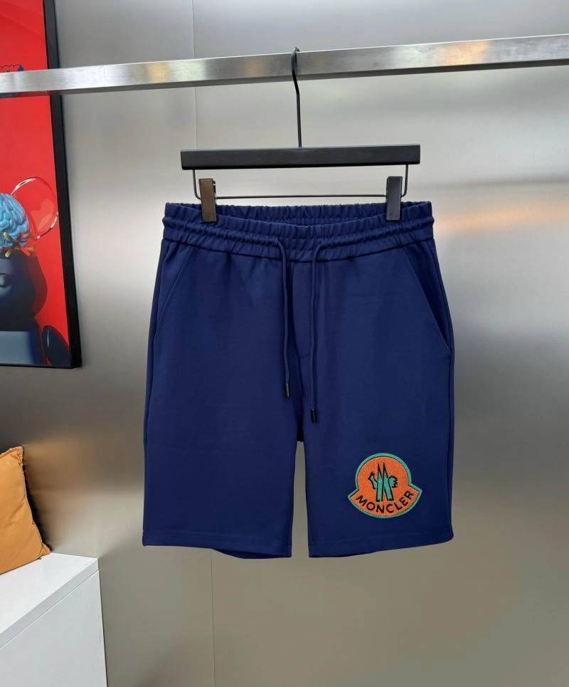 GoAnywhere Moncler Short Pants 142376