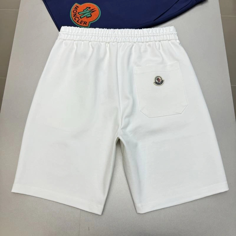 GoAnywhere Moncler Short Pants 142376