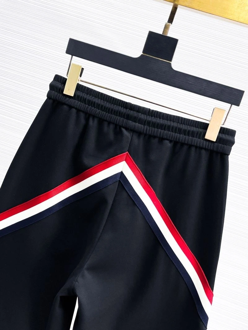 Moncler Short Pants Stretchable 142430