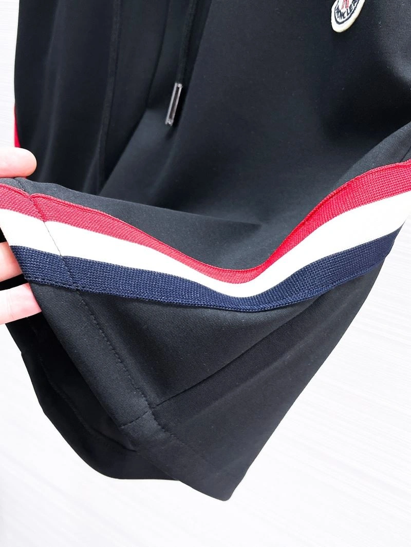 Moncler Short Pants Stretchable 142430