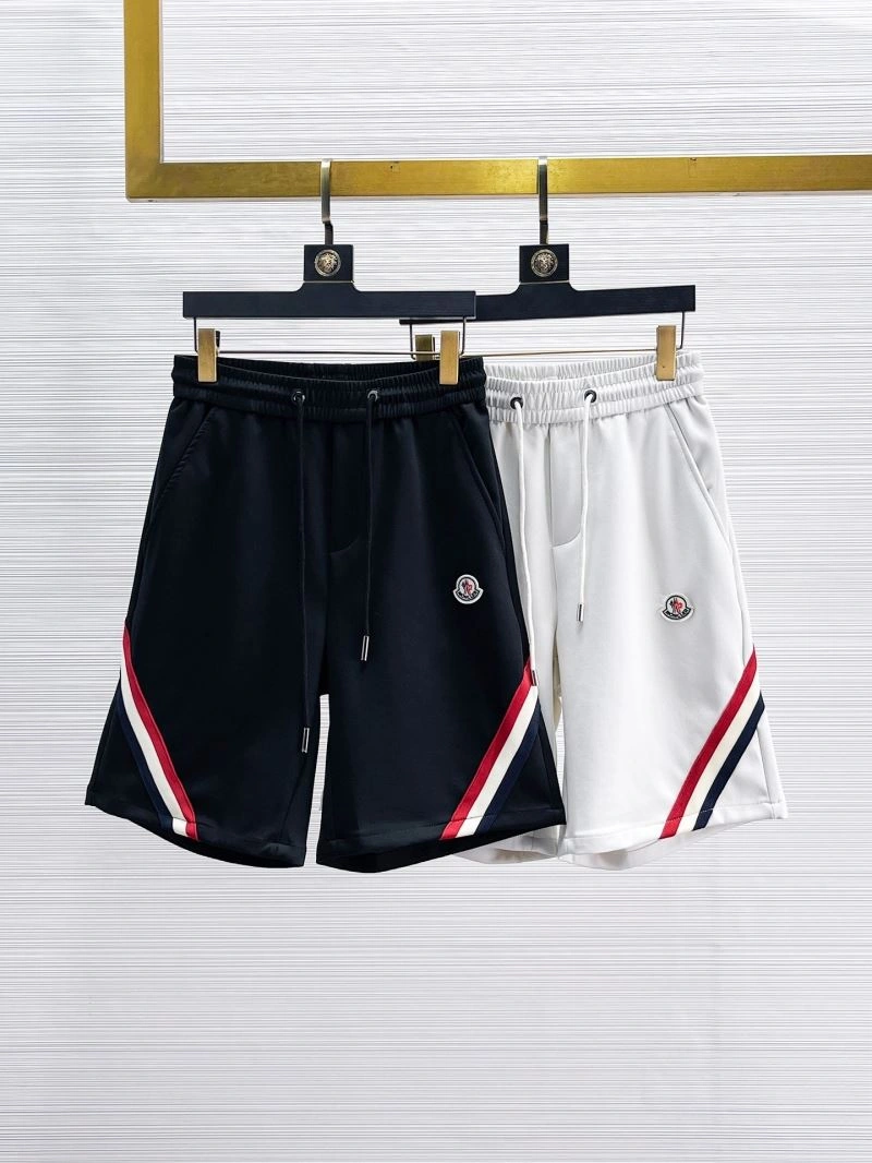 Tailored Moncler Short Pants 142377