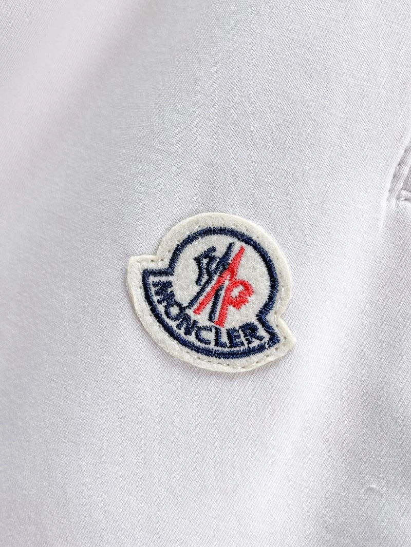 WrinkleFree Moncler Short Pants 142371