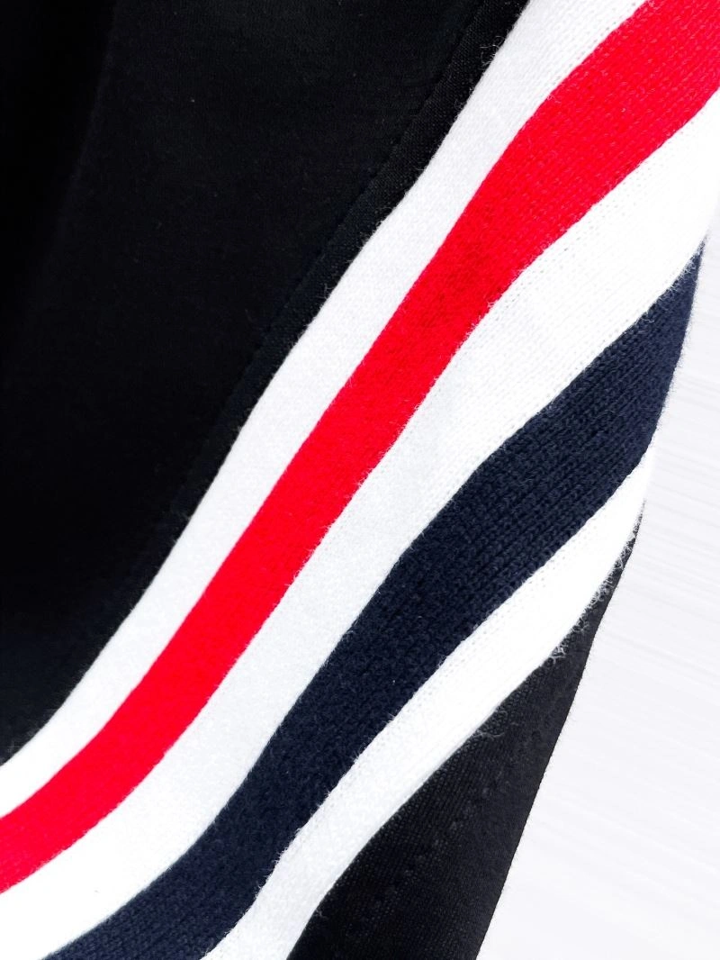Moncler Short Pants TimelessDesign 142373