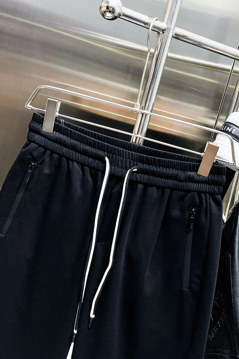 Youthful Moncler Short Pants 142368