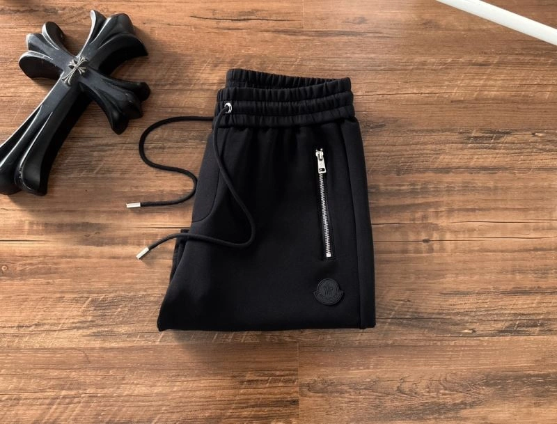 DailyWear Moncler Short Pants 142355