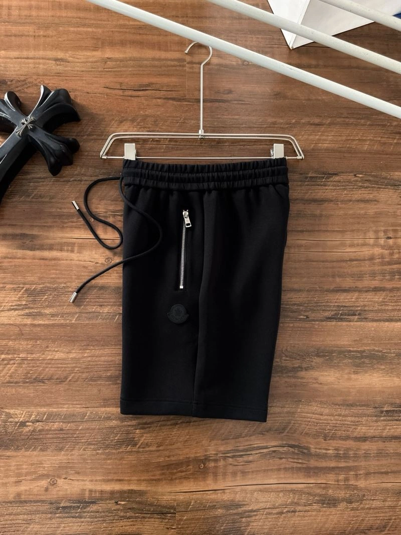 DailyWear Moncler Short Pants 142355
