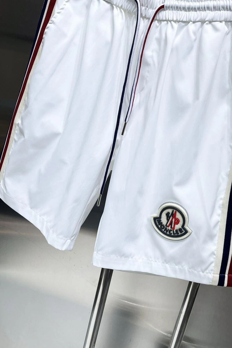 Timeless Moncler Short Pants 142352