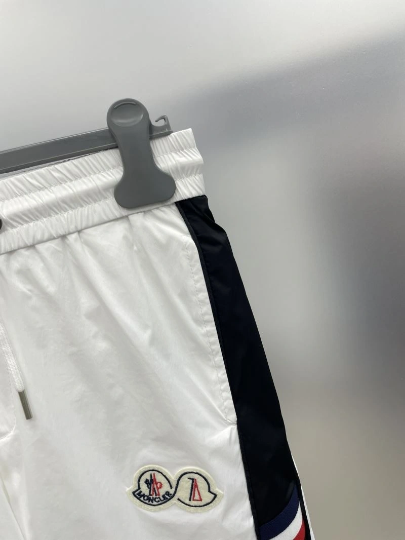 ZipUp Moncler Short Pants 142350