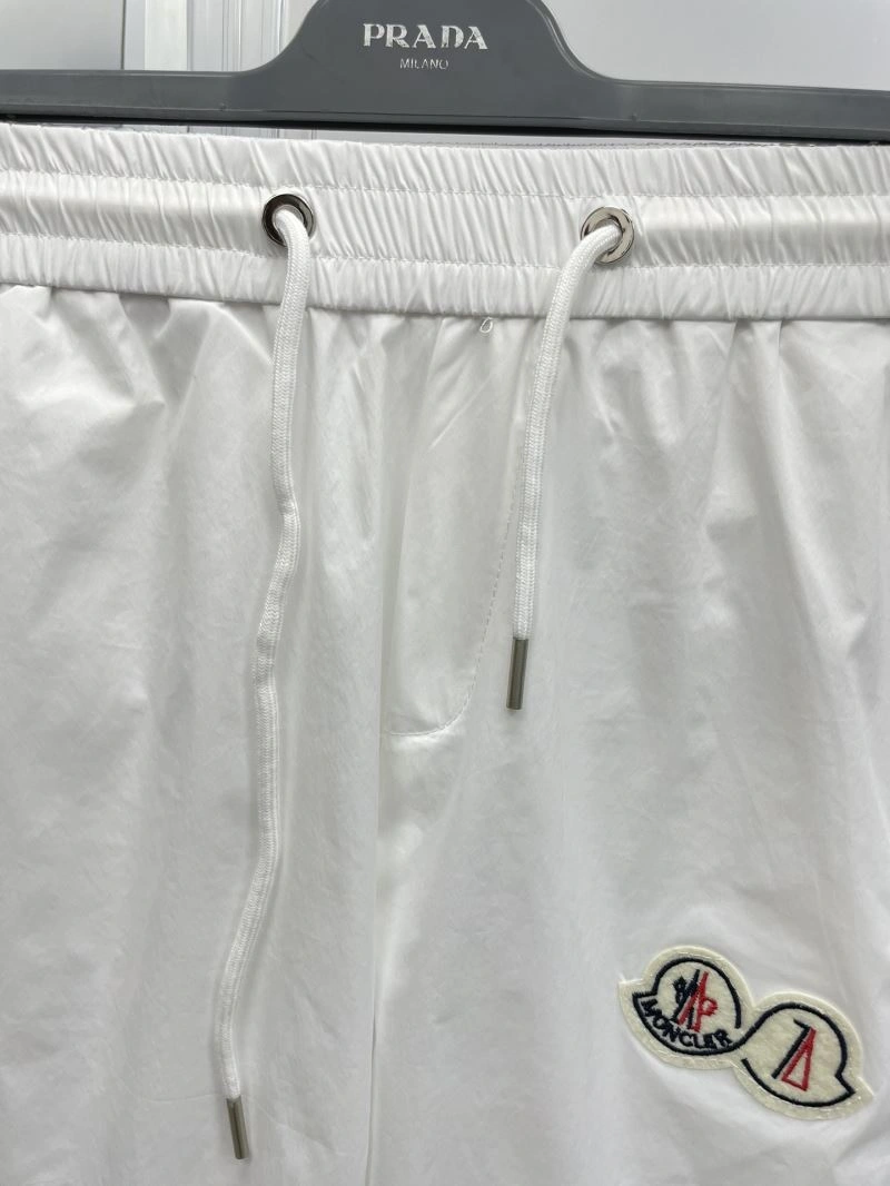 ZipUp Moncler Short Pants 142350