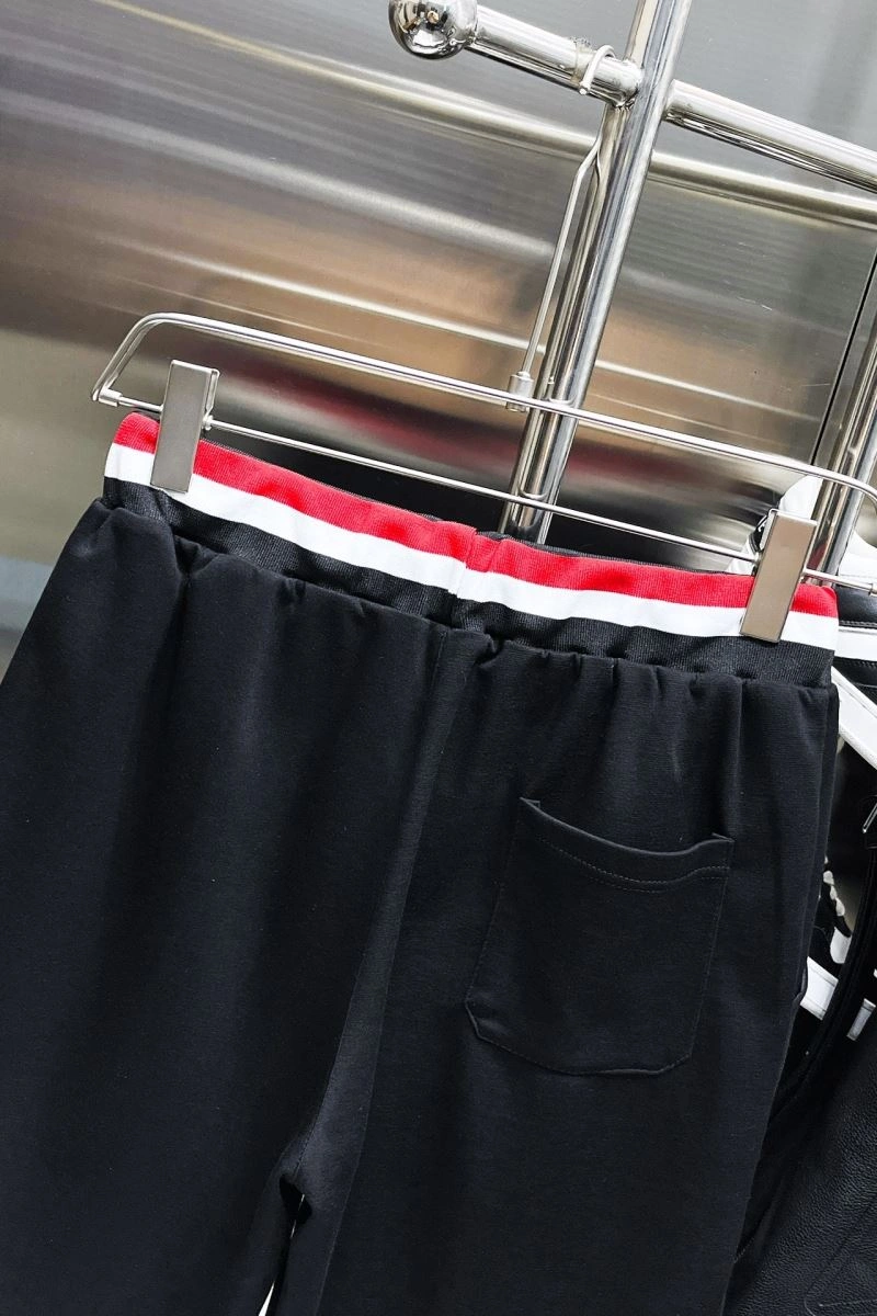 Breathable Moncler Short Pants 142349