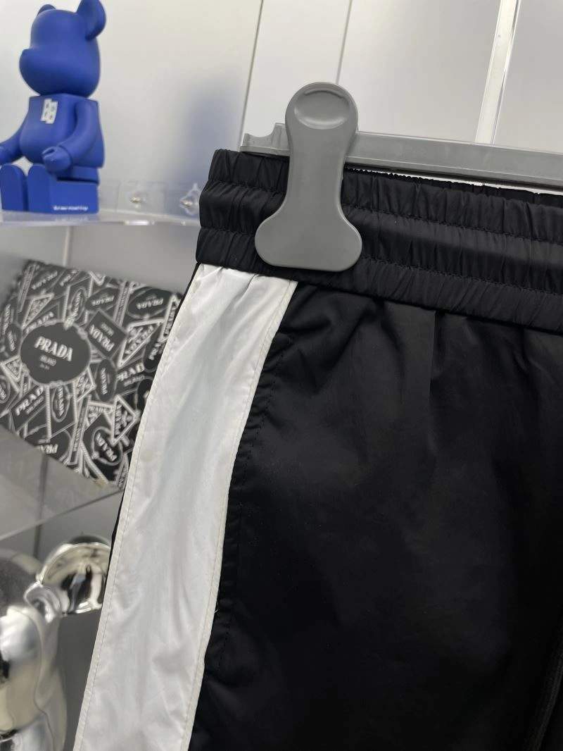 Moncler Short Pants EyeCatching 142346