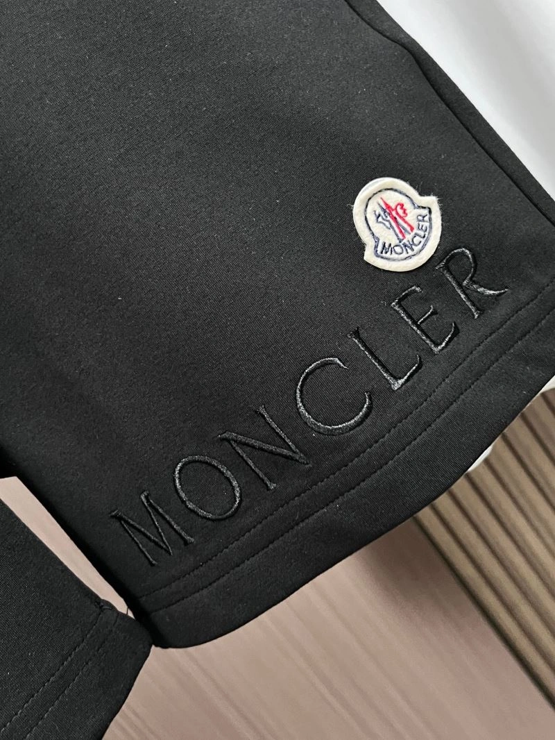 WrinkleFree Moncler Short Pants 142343