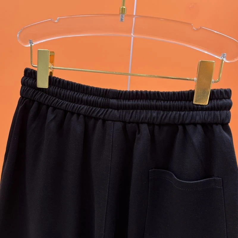 Moncler Short Pants Snug 142333