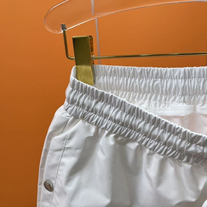 Sustainable Moncler Short Pants 142342