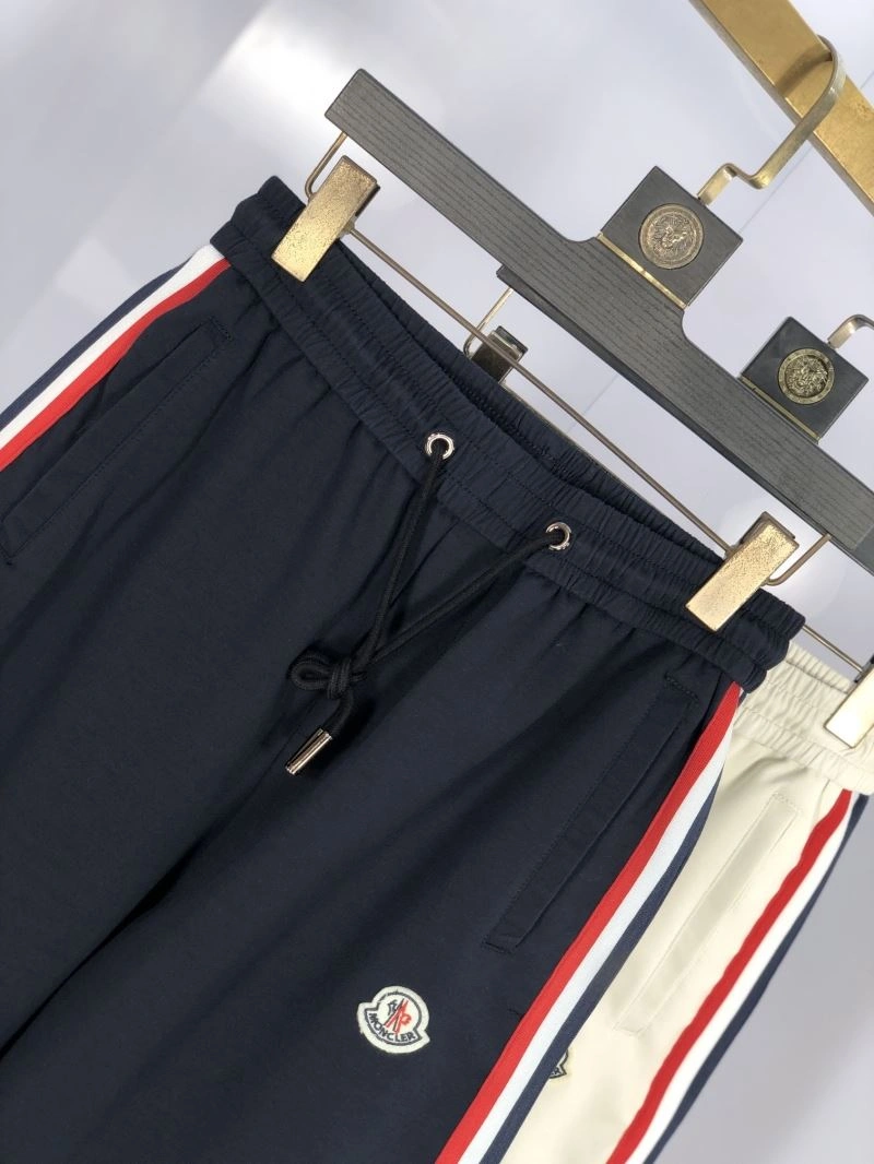 Moncler Short Pants Supportive 142340