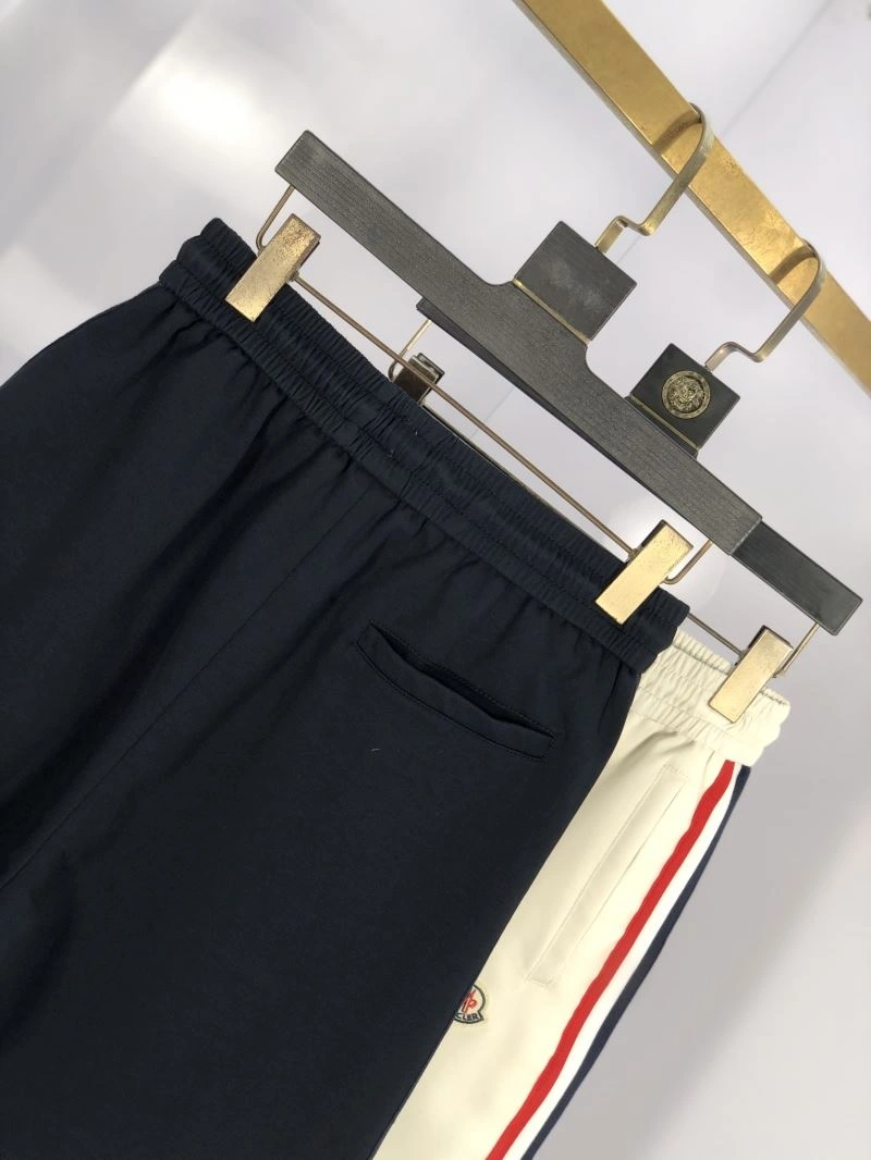 Moncler Short Pants Supportive 142340