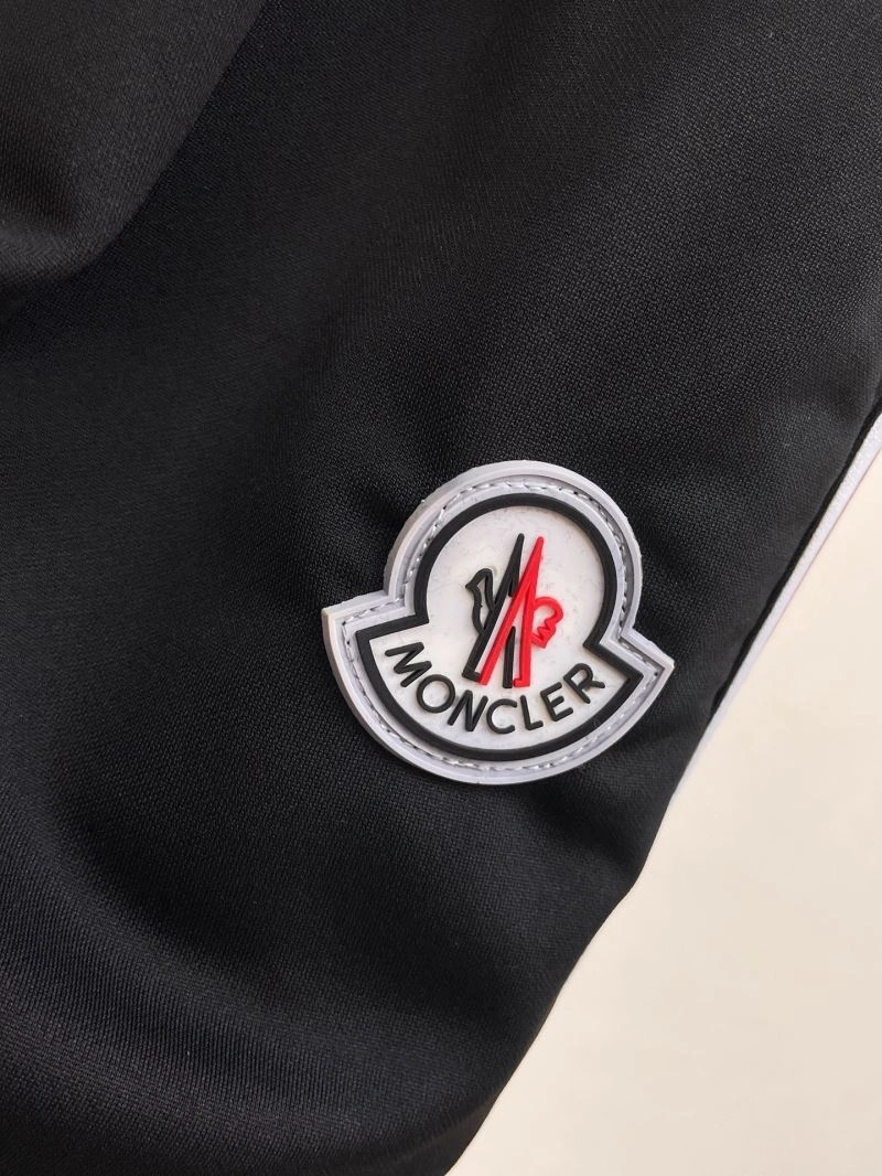 Classic Moncler Short Pants 141815