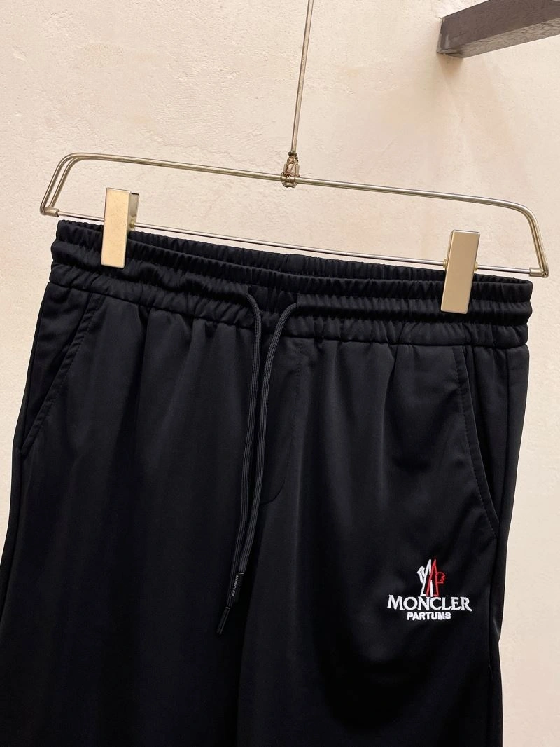 Moncler Short Pants Durable 141816