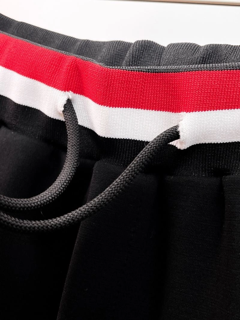 Cozy Moncler Short Pants 141806