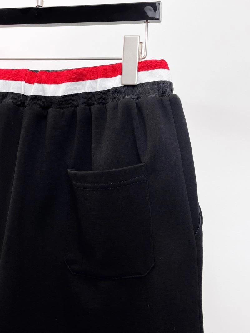 Cozy Moncler Short Pants 141806