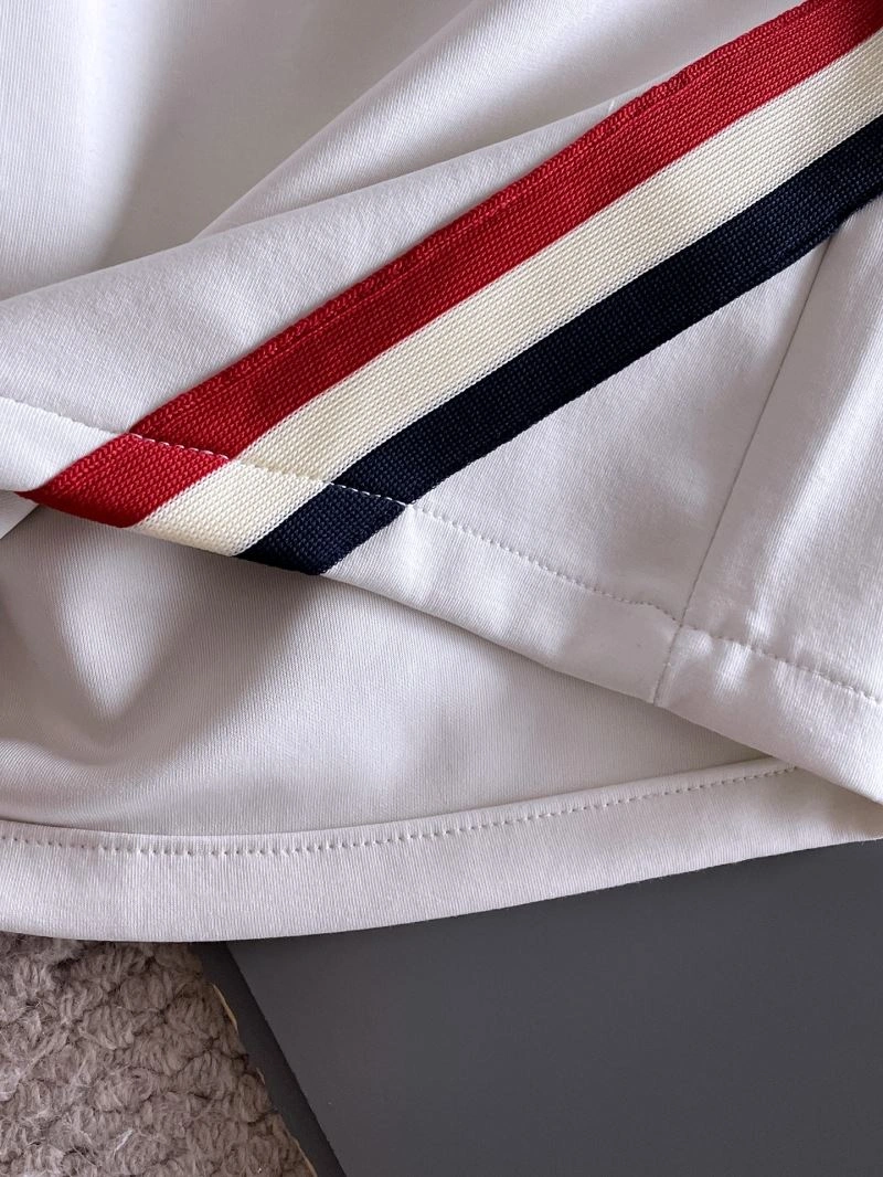 Breathable Moncler Short Pants 141797