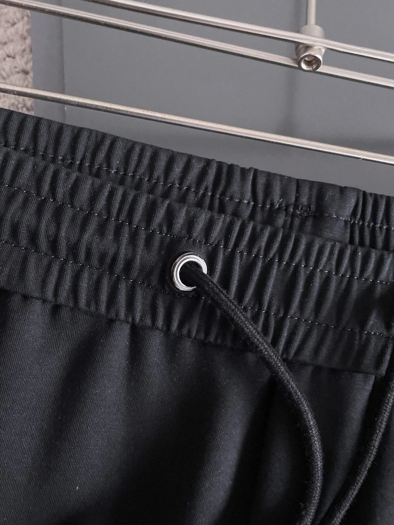 Breathable Moncler Short Pants 141809