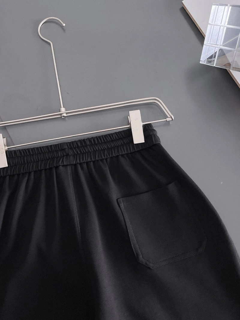Moncler Short Pants ZipUp 141787