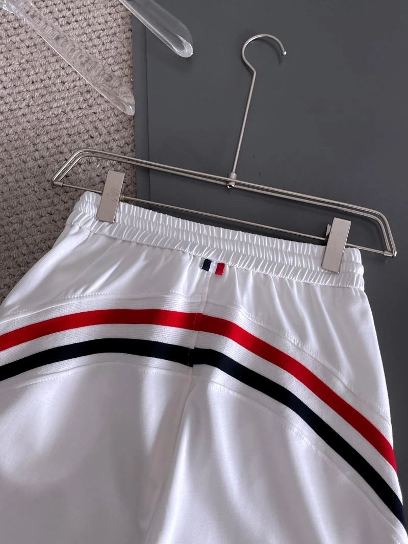 Functional Moncler Short Pants 141782