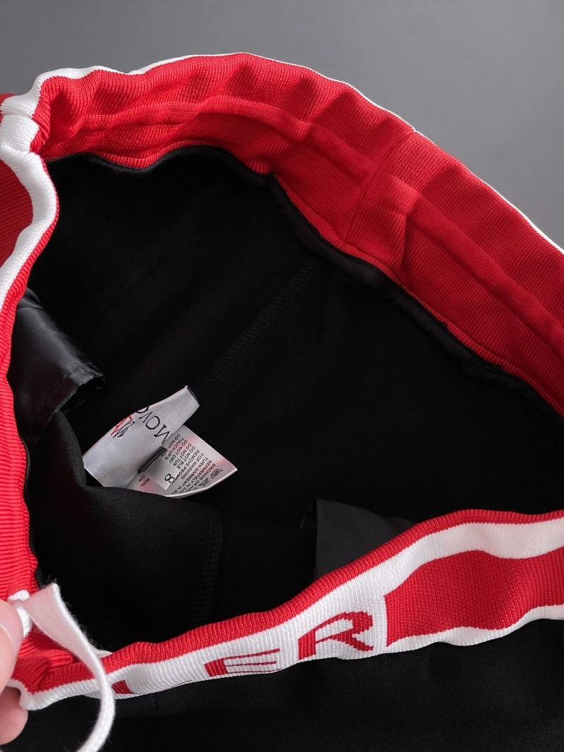 Moncler Short Pants Comfortable 141798