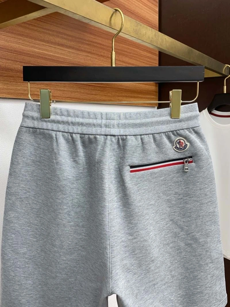 Moncler Short Pants Elegant 141518