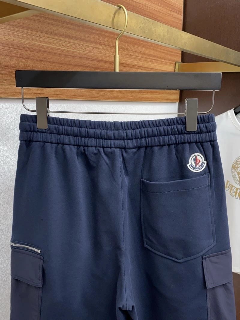 Sustainable Moncler Short Pants 141120