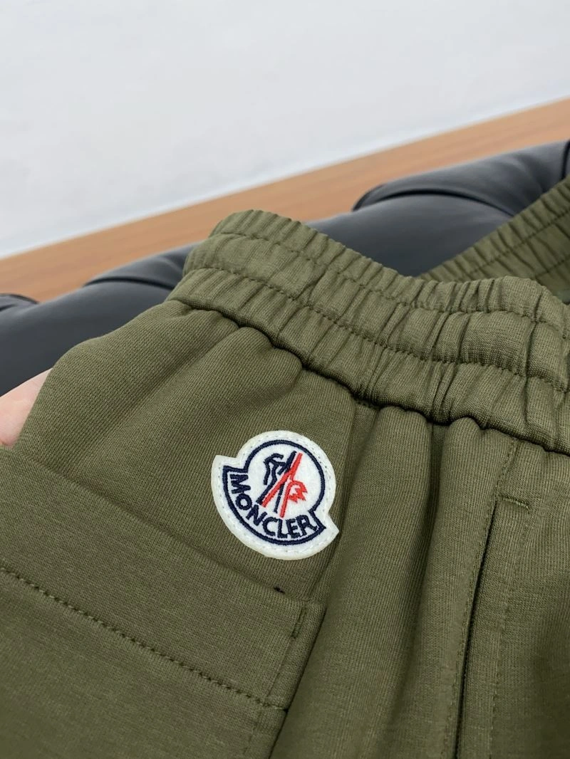 Moncler Short Pants TimelessDesign 141131