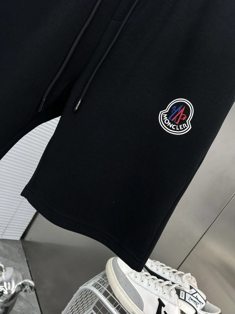Trendsetting Moncler Short Pants 141122