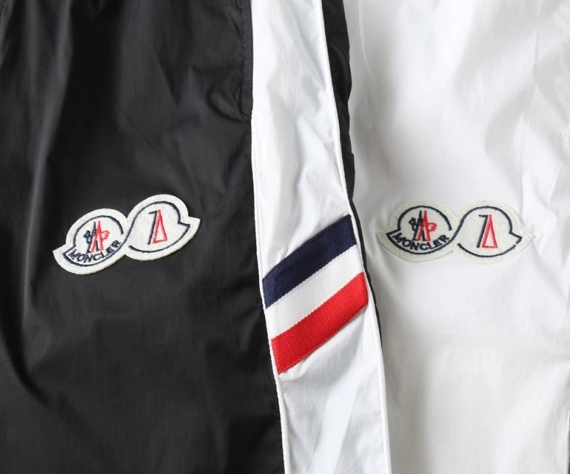 Moncler Short Pants Unique 140605