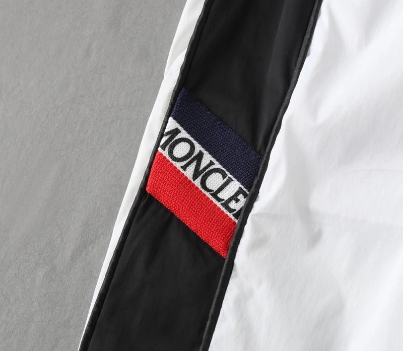 Moncler Short Pants Unique 140605