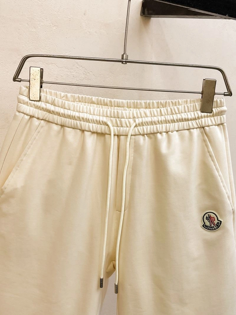 Moncler Short Pants Trendsetting 140166