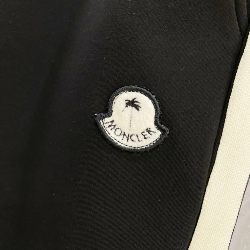 Moncler Short Pants Practical 140147