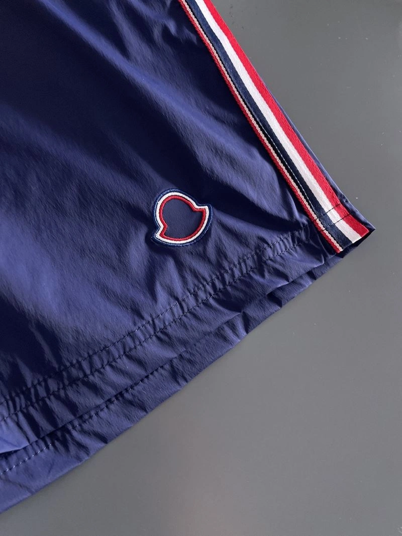 Moncler Short Pants MultiPurpose 140136