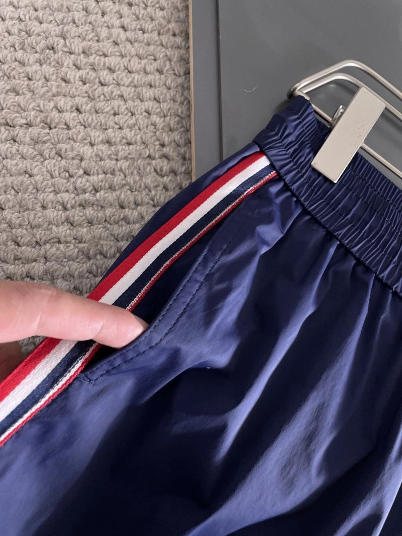 Moncler Short Pants MultiPurpose 140136