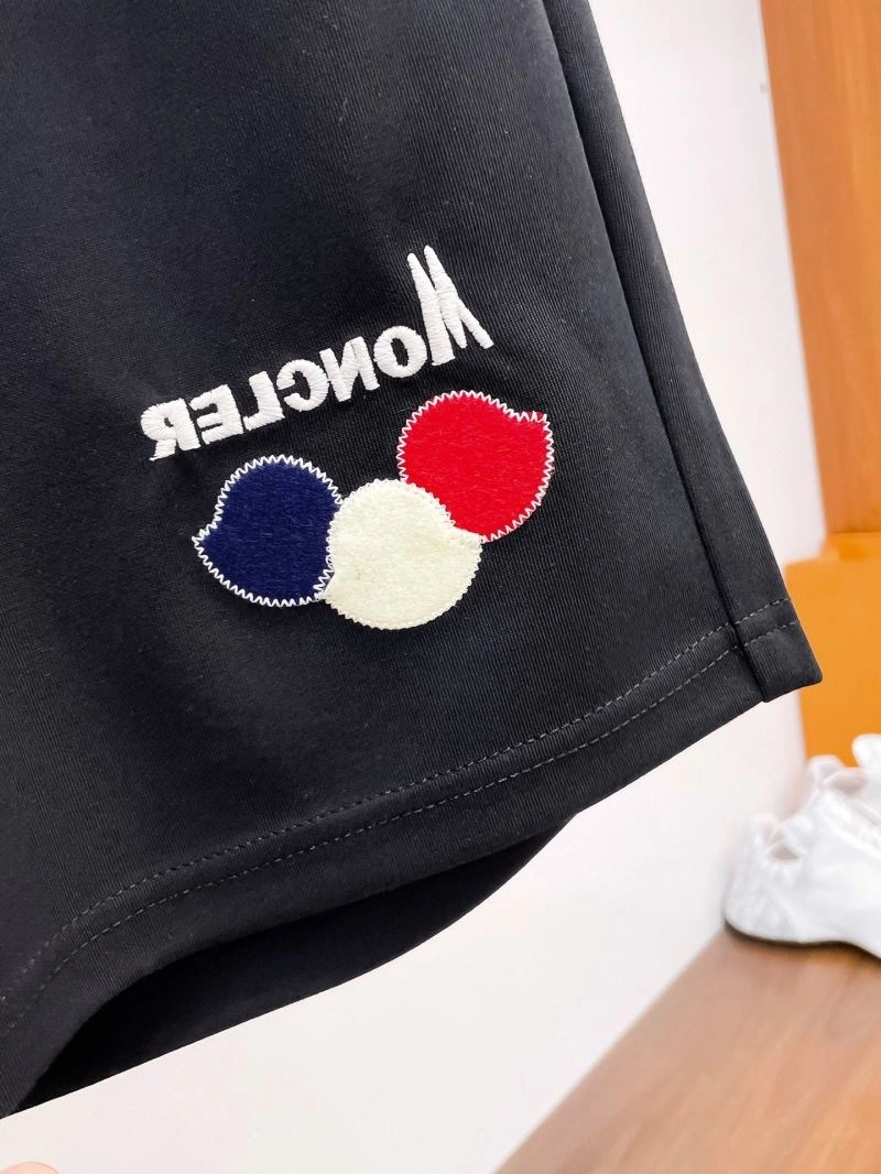 SunProtective Moncler Short Pants 140134